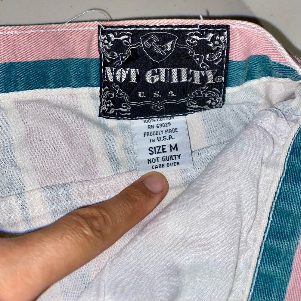 Not guilty vintage 90s grunge shorts - Picture 3 of 3